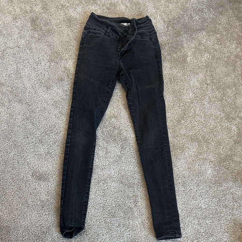 Black Skinny Jeans